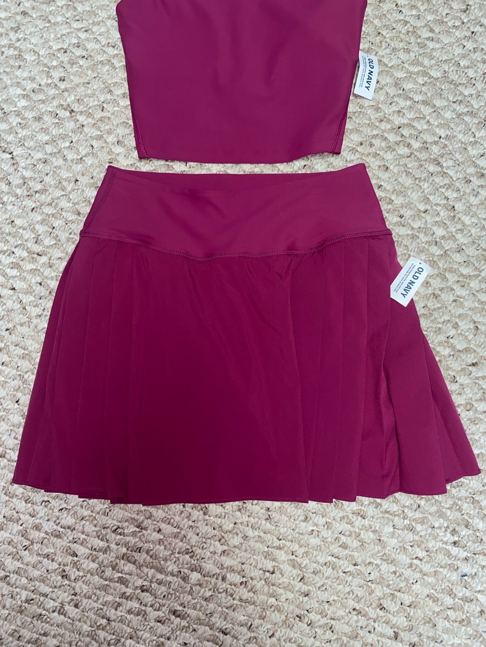 NWT CUTE OLD NAVY ACTIVEWEAR GOLF TENNIS OUTFIT - SMALL - Picture 3 of 7